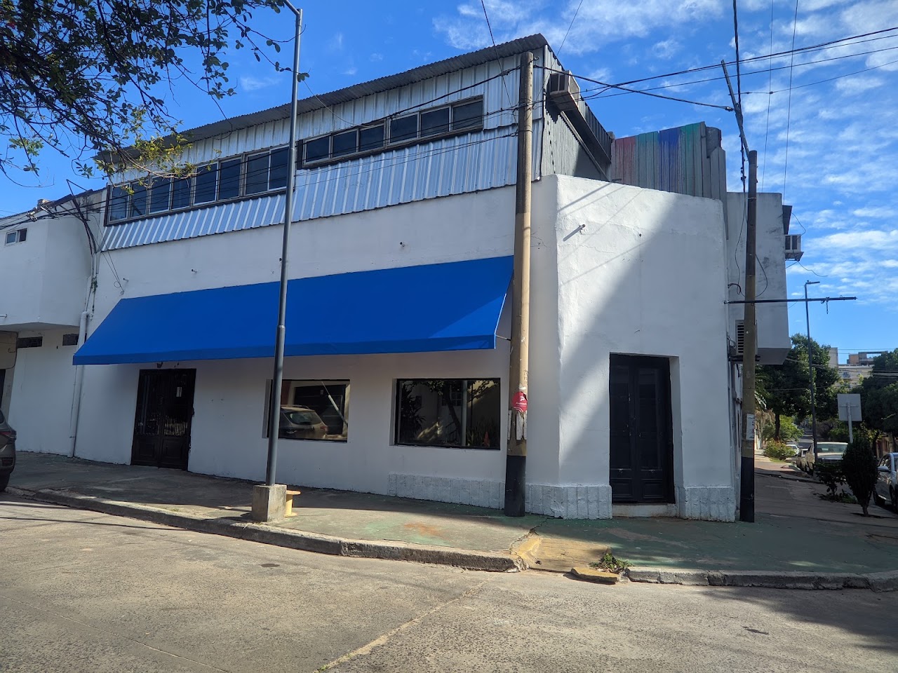 Fachada del Gimnasio Fit Time en Corrientes